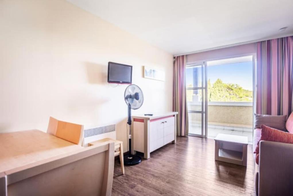 Superbe Appartement Village Cap Esterel 4P Climatise Saint-Raphaël Exteriör bild